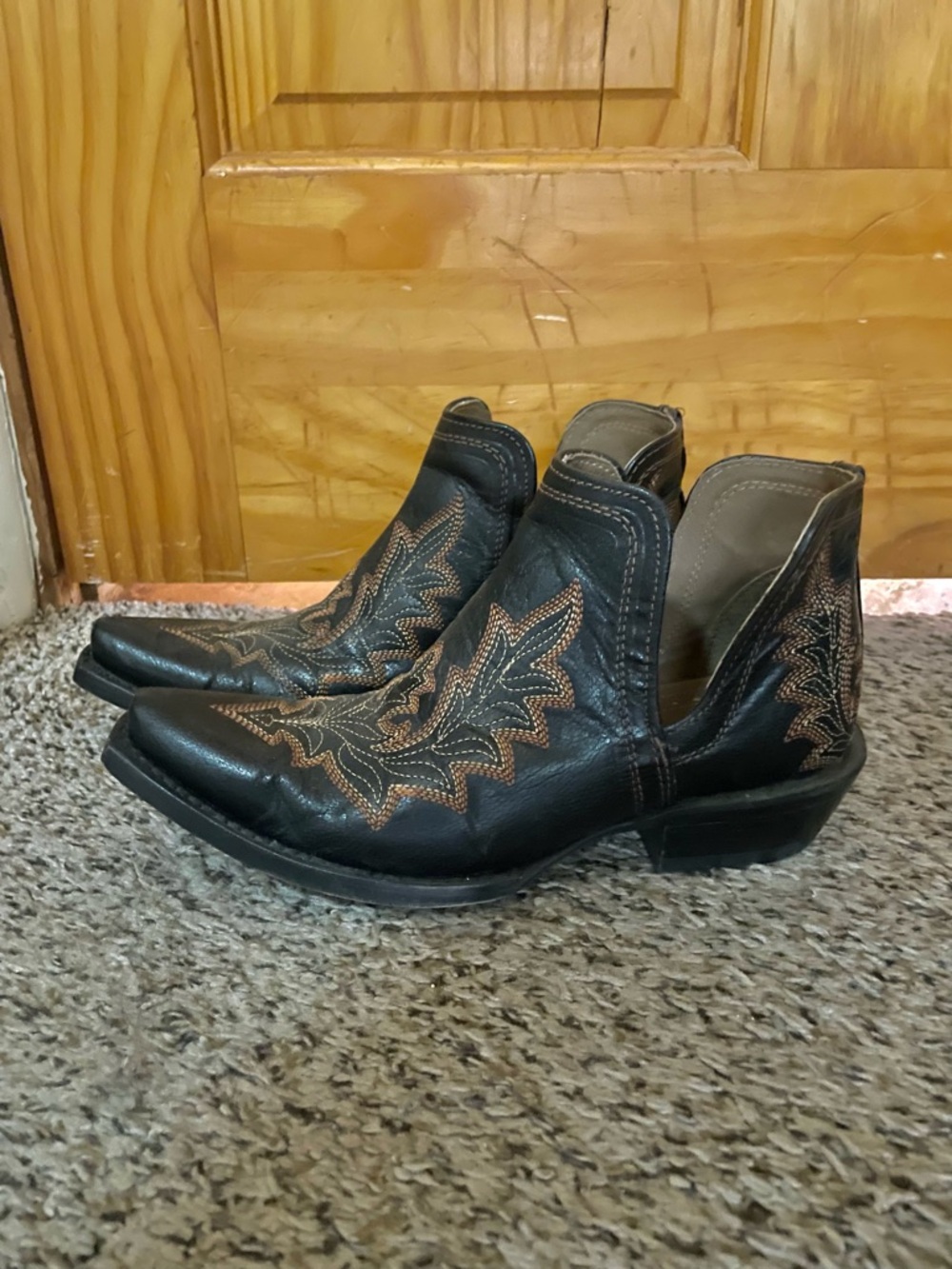 Ariat Black Leather Western Slip-On Booties